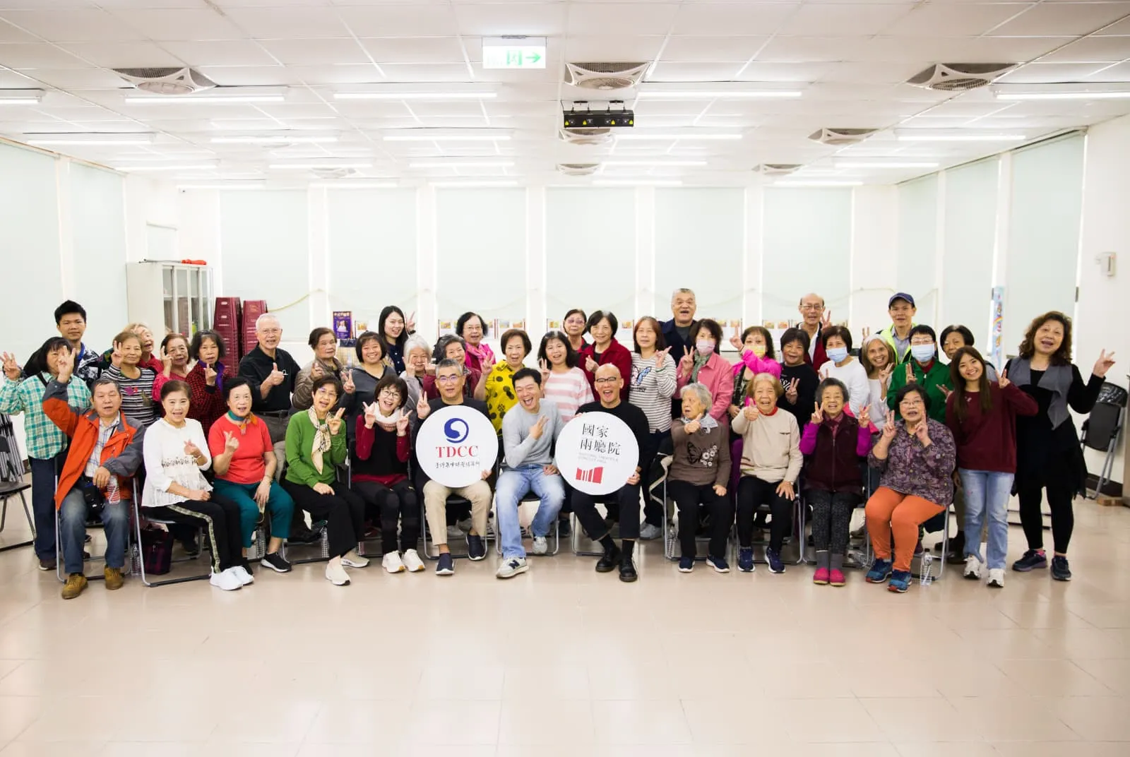 銀髮長者化身歌舞演員！「OUTREACH 樂齡工作坊」透過認識藝術，帶領長輩活出更好的自己