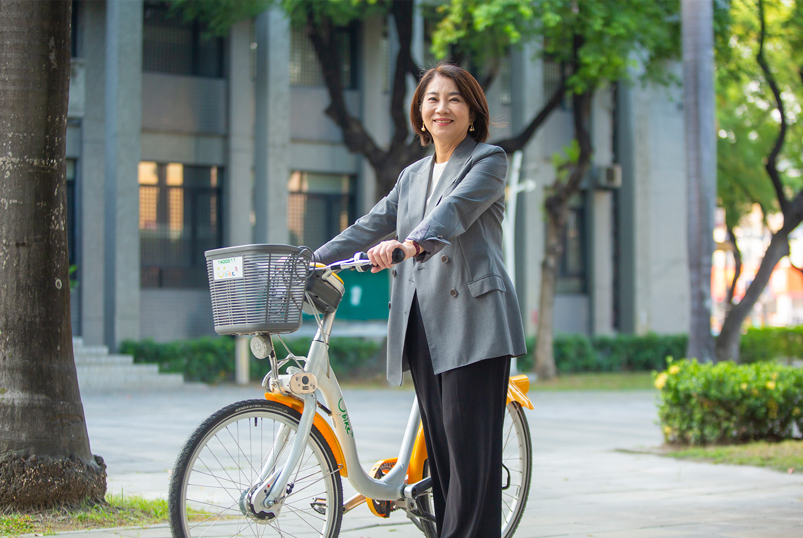 屏東縣政府-小黃公車-YouBike-大眾運輸建設-便利