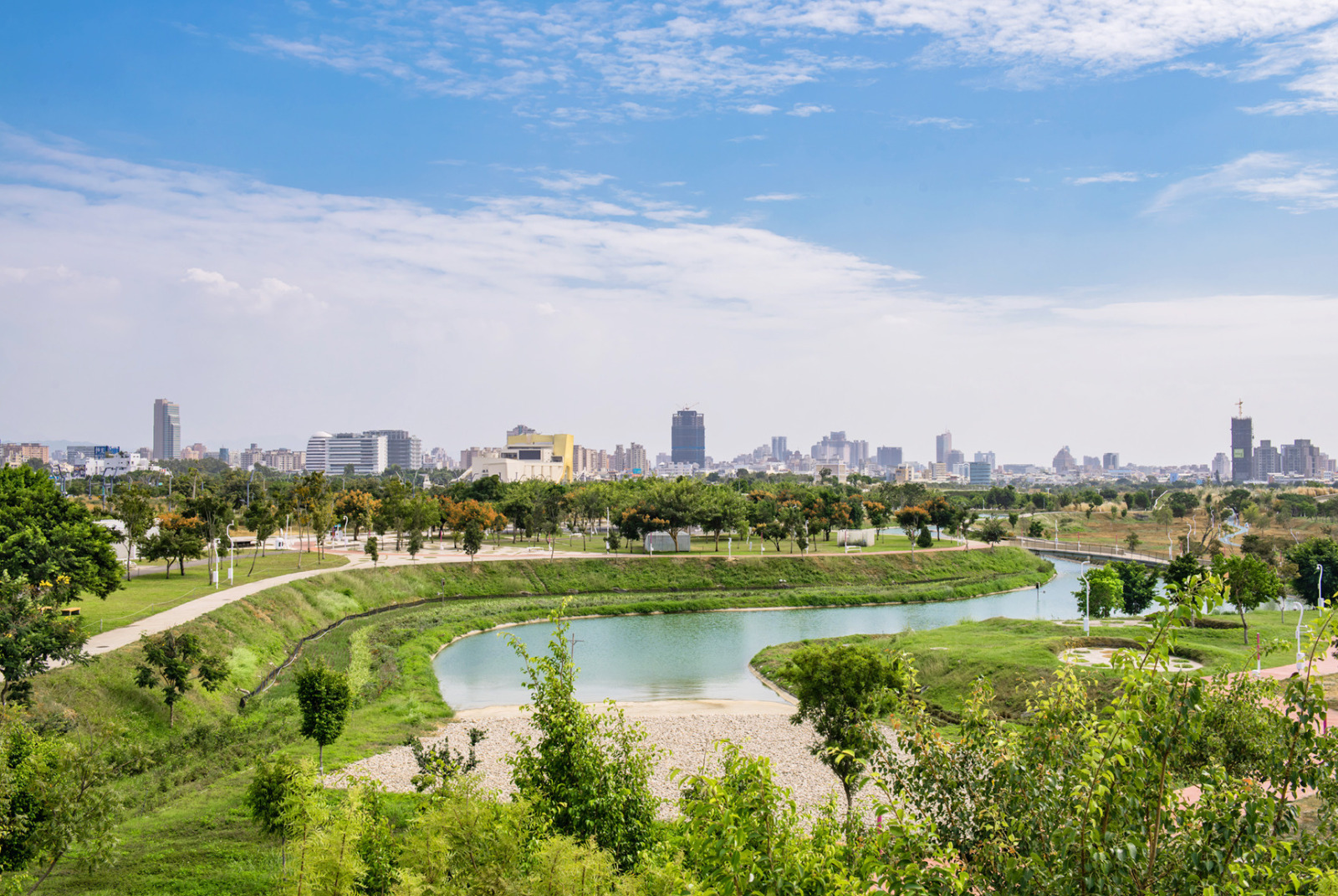 豐邑建設-台灣曼哈頓-水湳經貿園區-台中-PARK ONE