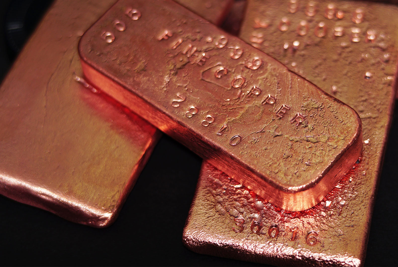 銅價漲破2年新高　礦業巨擘收購案透露銅價將漲翻天？