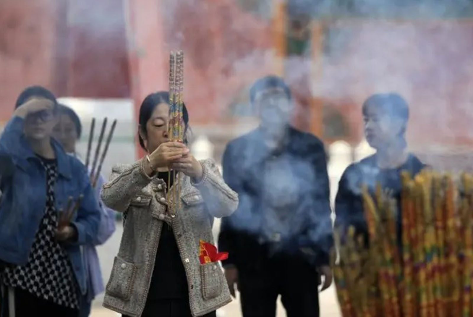 中國高考志願填報，如何做成了一門大生意？