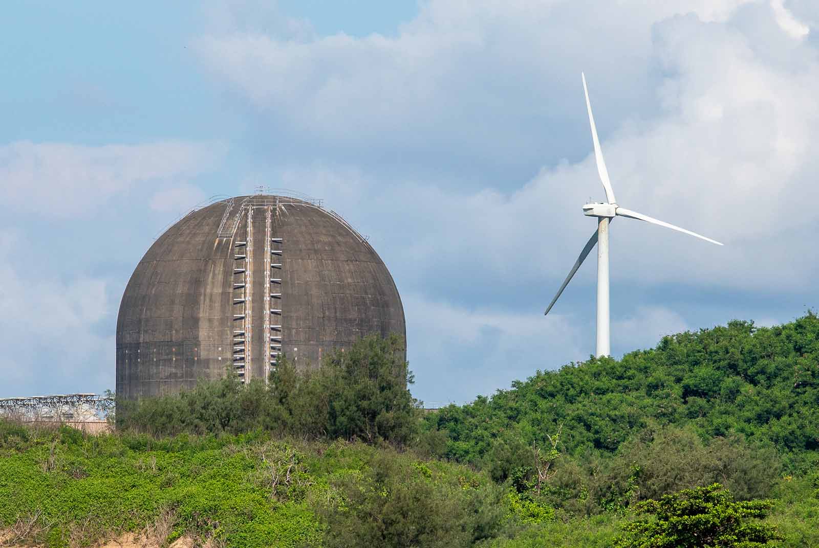 天下財經週報：減碳難、AI用電兇，核電擋不住了？