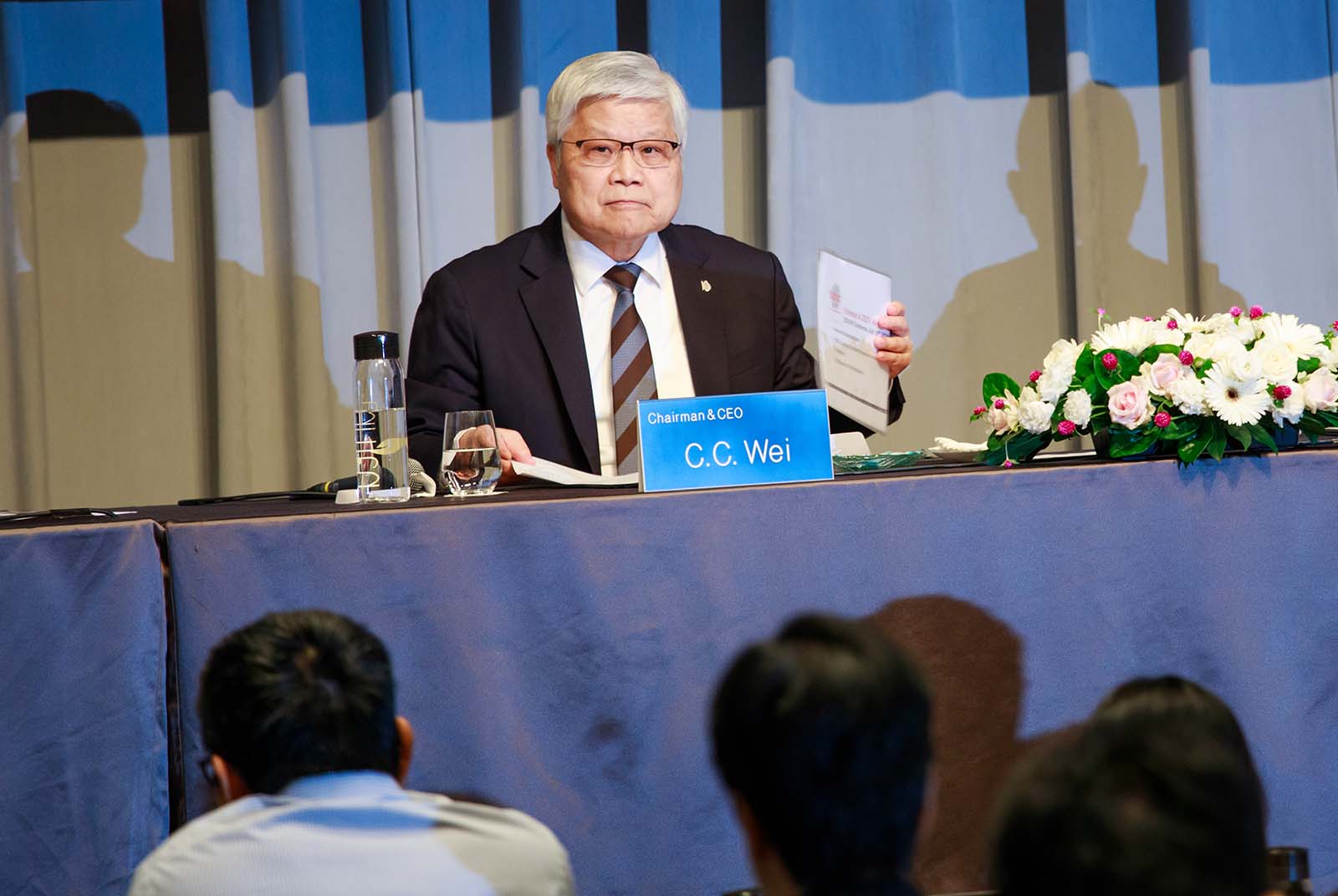 魏哲家怎麼回應拜登、川普半導體重擊？台積首提「晶圓製造2.0」是什麼？