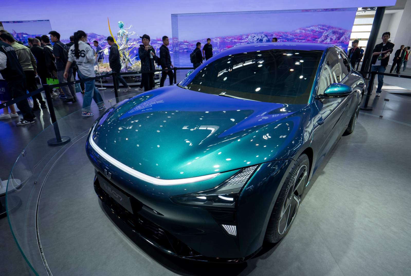 蘋果做不了電動車，為什麼中國科技公司做得到？