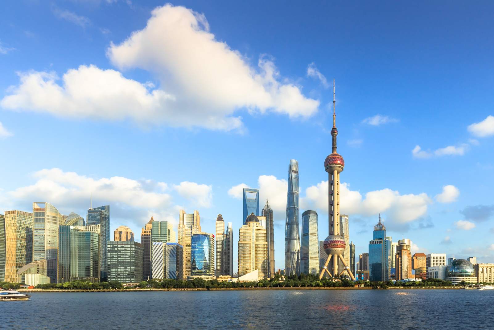 高通-英特爾-中國經濟-人民銀行-黃仁勳-日本-自衛隊