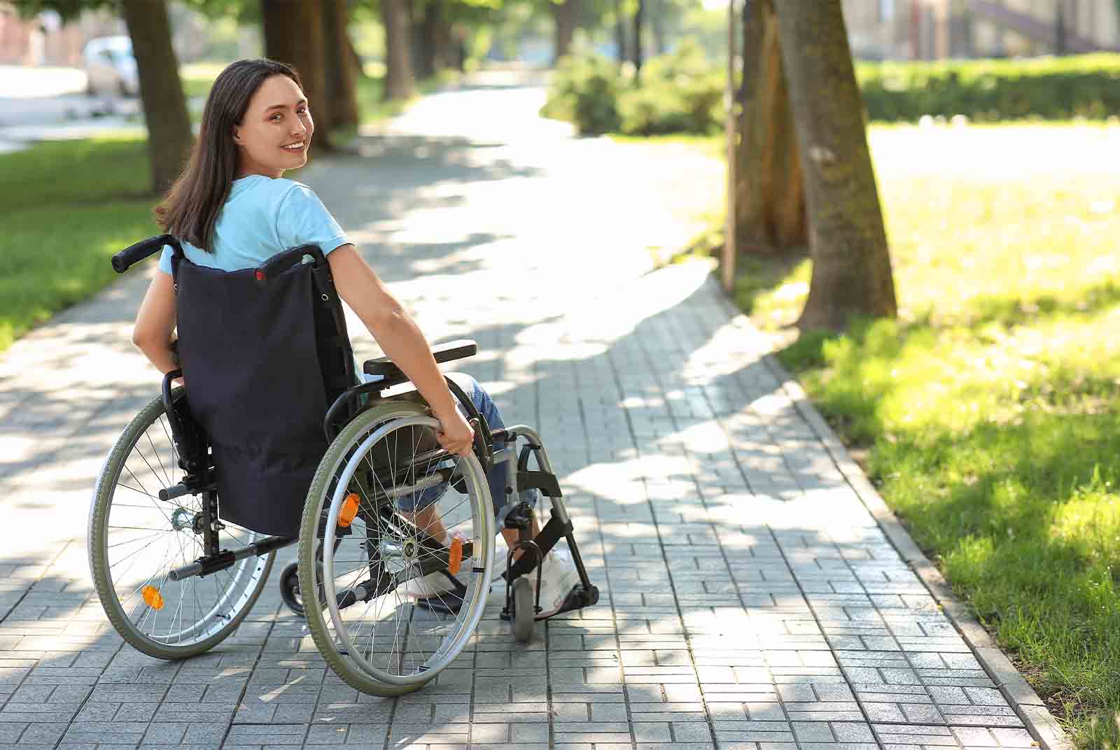 轉個念，用輪椅致敬日常　椅人：照樣衝浪、潛水，我自己決定要不要跨出舒適圈