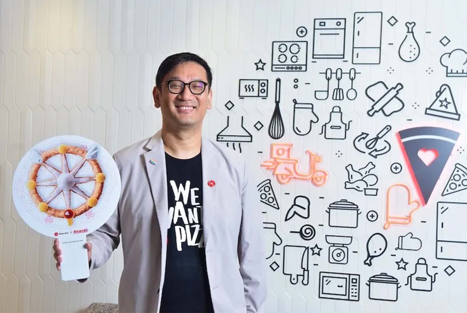 必勝客搞怪比薩全出自他手　創意無極限的CEO，也是談判高手？