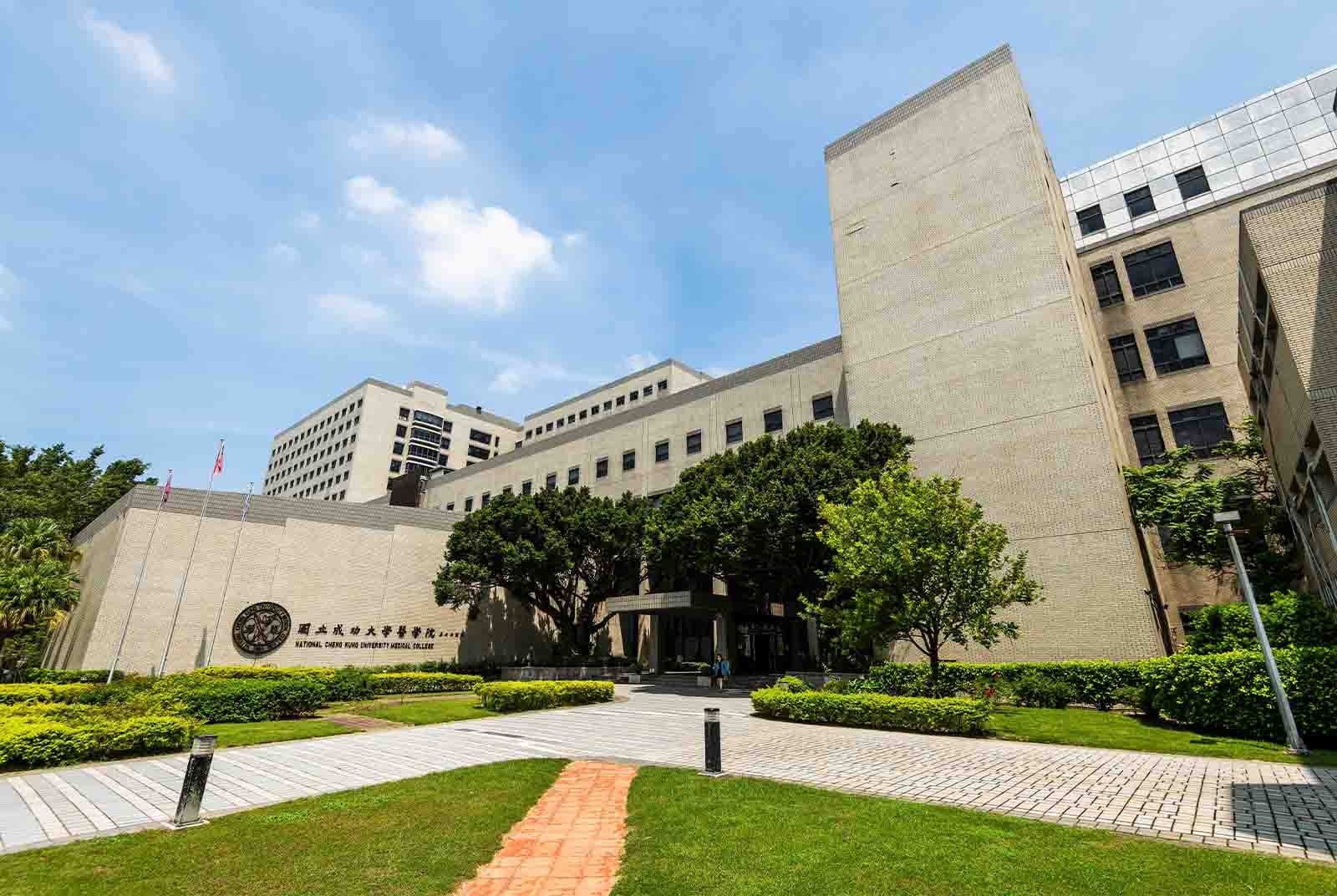 大學-企業最愛大學生-企業-選才