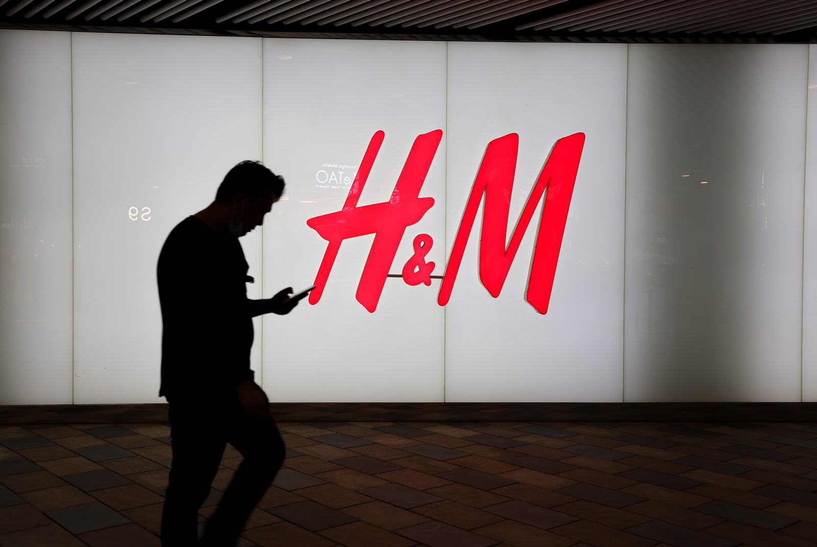中美貿易戰-H&M-美國-中國-貿易制裁-新疆