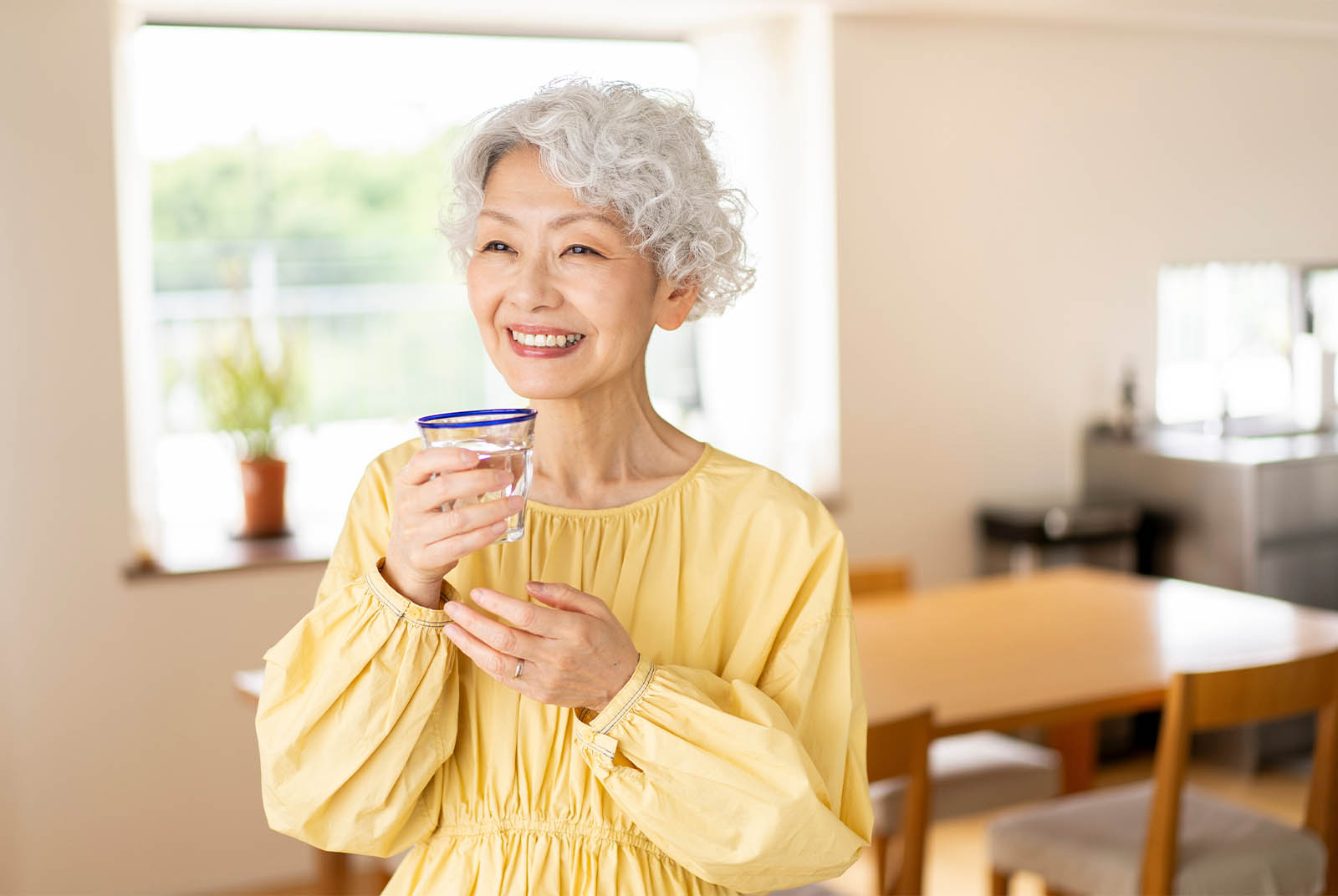 每月生活費不到2萬、不向子女拿錢　76歲獨居的她，卻活得比多數人精彩