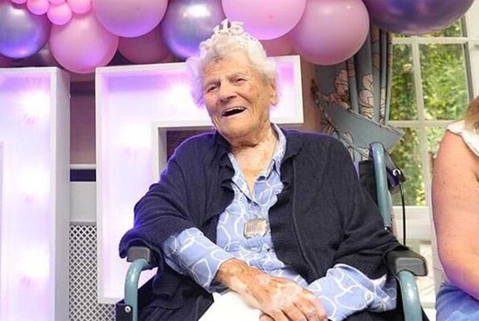 115歲英國奶奶的長壽秘訣：我不爭吵，只做自己喜歡的事