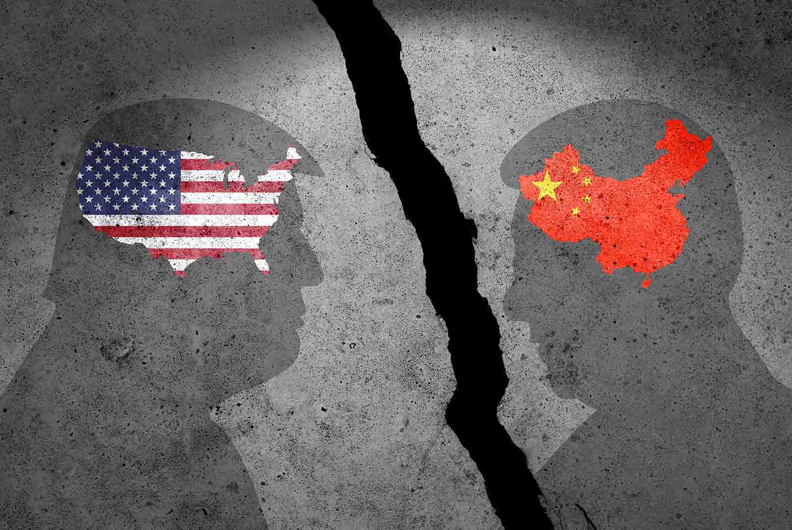 美國-中國-關稅-iPhone-蘋果-沙烏地阿拉伯-輝達-黃仁勳-晶片-AI-投資-微軟-裁員-核電-台電