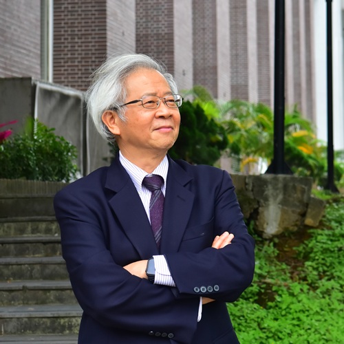 湯明哲