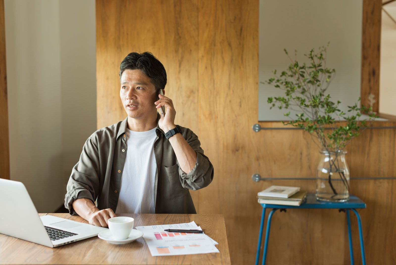為什麼時間永遠不夠用？50歲經理的時間管理新思維：少做一點，更高效！