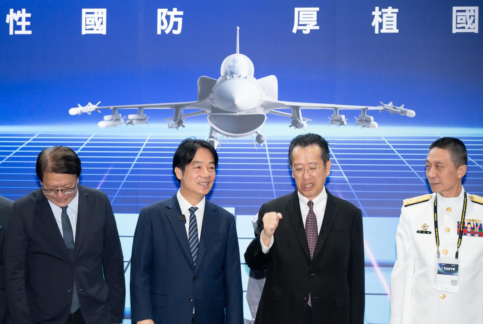 《經濟學人》：台灣三線啟動Plan B，避免被川普端上「交易桌」