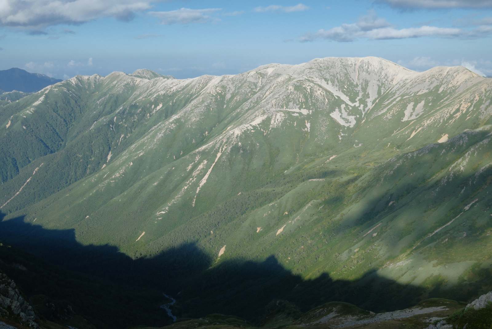 登山-詹偉雄-王文欣-米力-吳透-北得拉曼山-步道