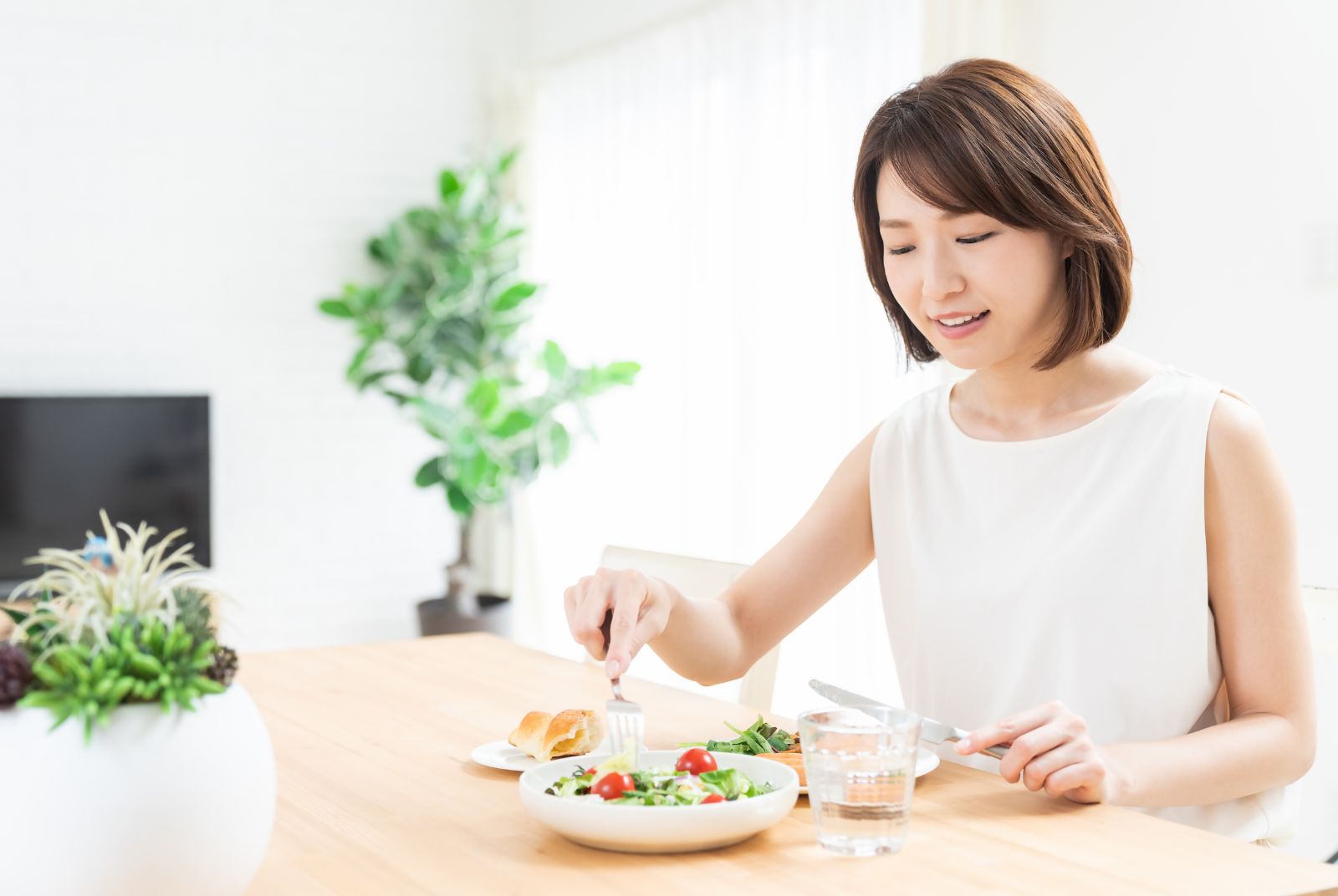 為什麼要間歇性斷食？「1212微斷食」喚醒健康時鐘，幫助睡眠、降體脂血糖