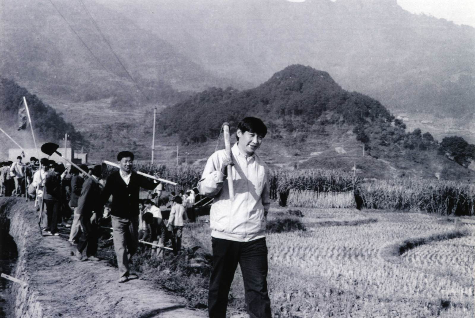 習近平為什麼不指定接班人？文革60週年，「黨」依舊是唯一答案