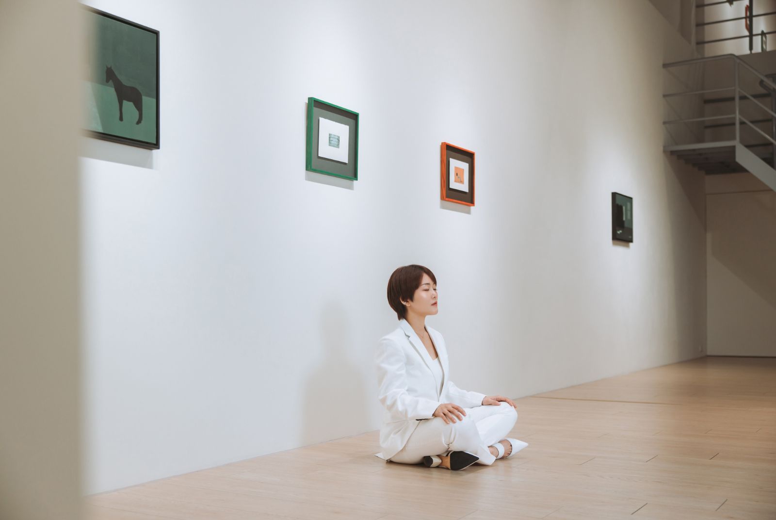 大河美術-洪曼媛-Ella Hung-畫廊轉型-當代藝術