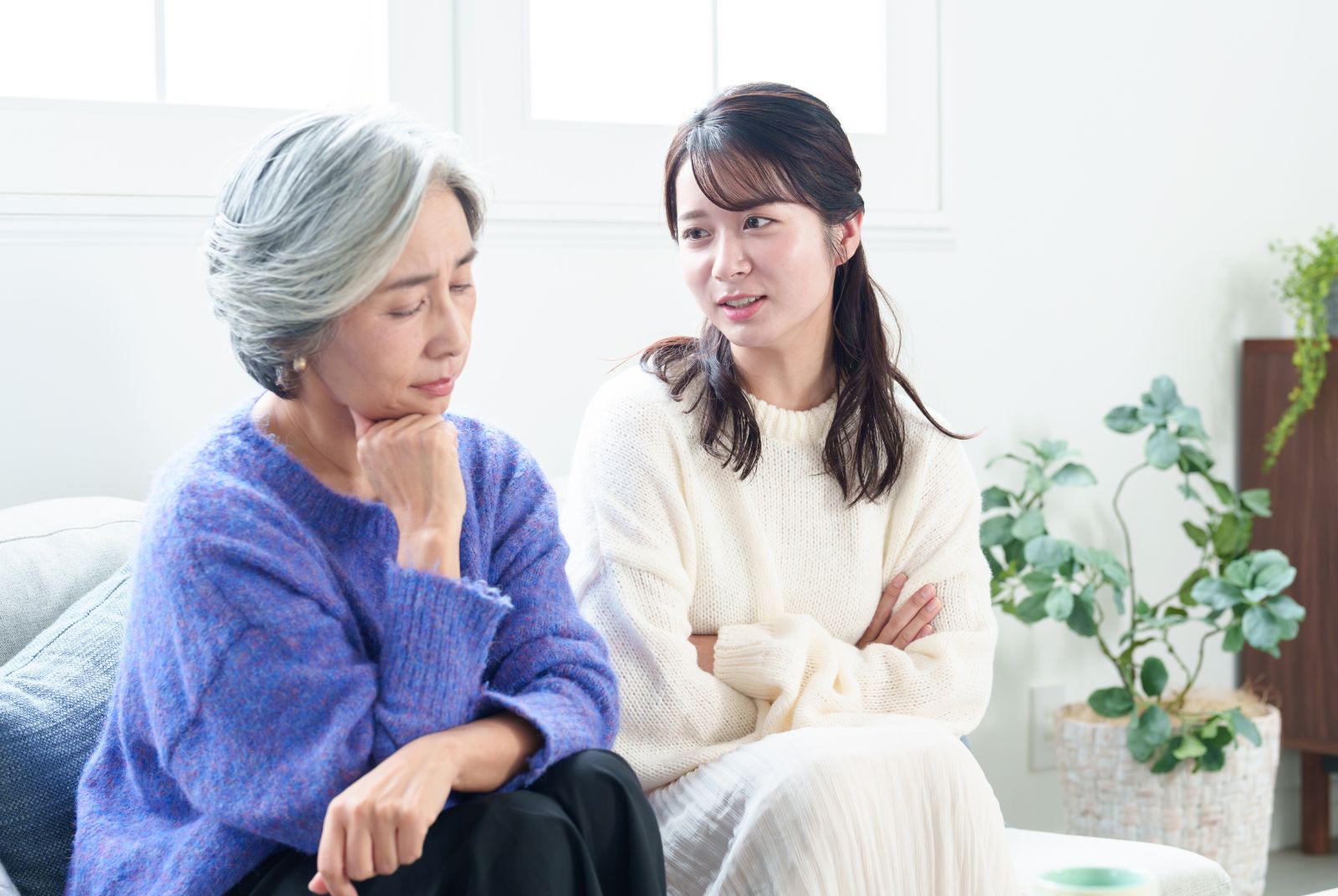 如何與爸媽溝通？明明是好意但一講就吵起來？5種「換句話說」，讓你的關心被接受