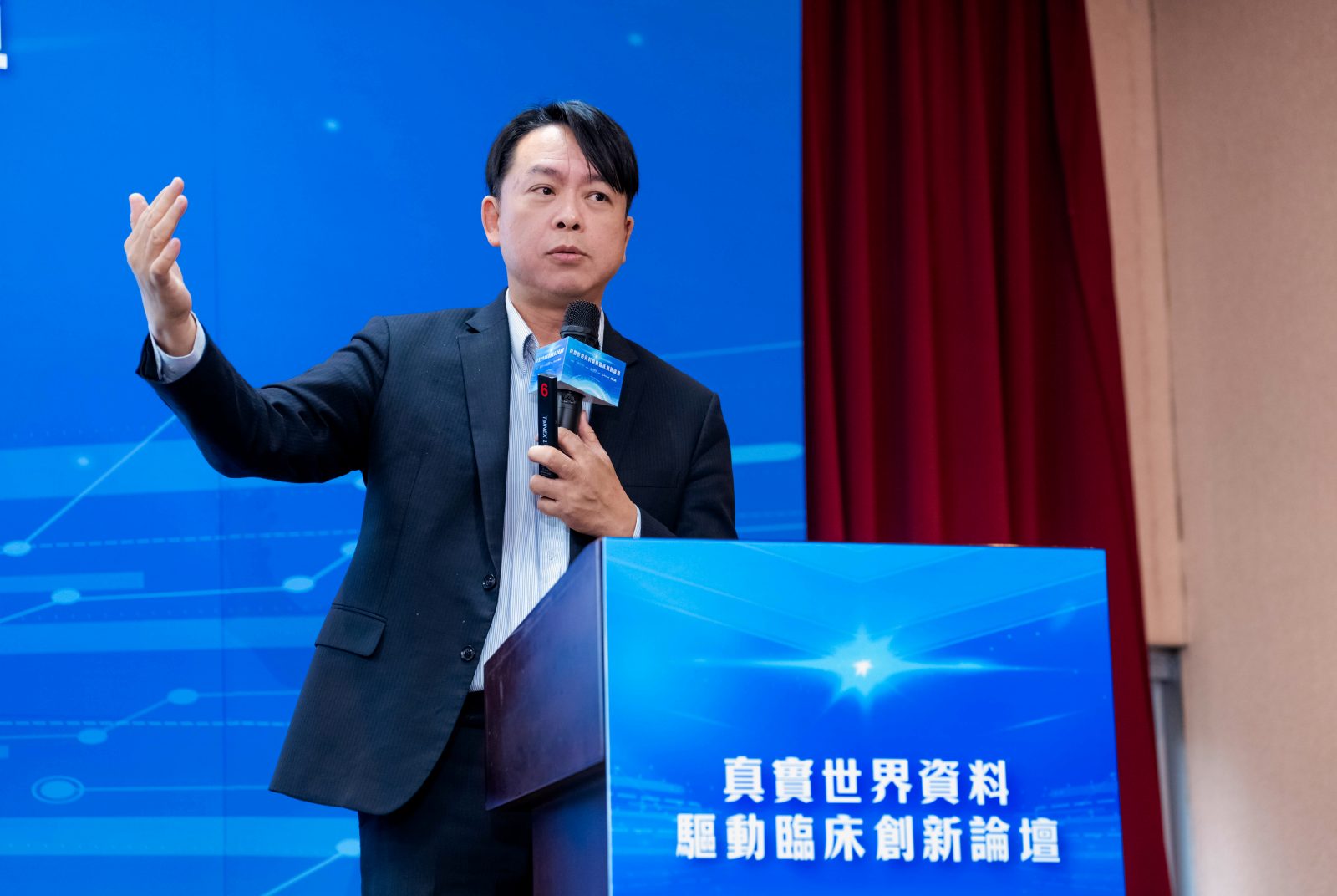 資本額輸18倍也不怕　台生科憑什麼搶佔醫療數據商機？藥廠到長庚都買單
