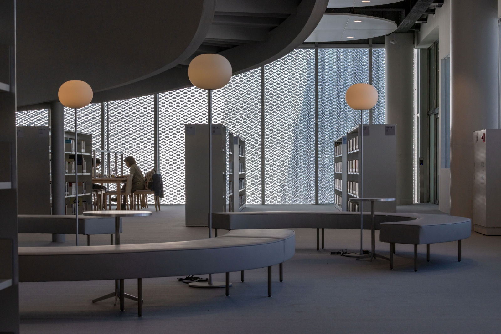 去圖書館逛展、看綠植、打卡藝術品！最美六大圖書館一次看