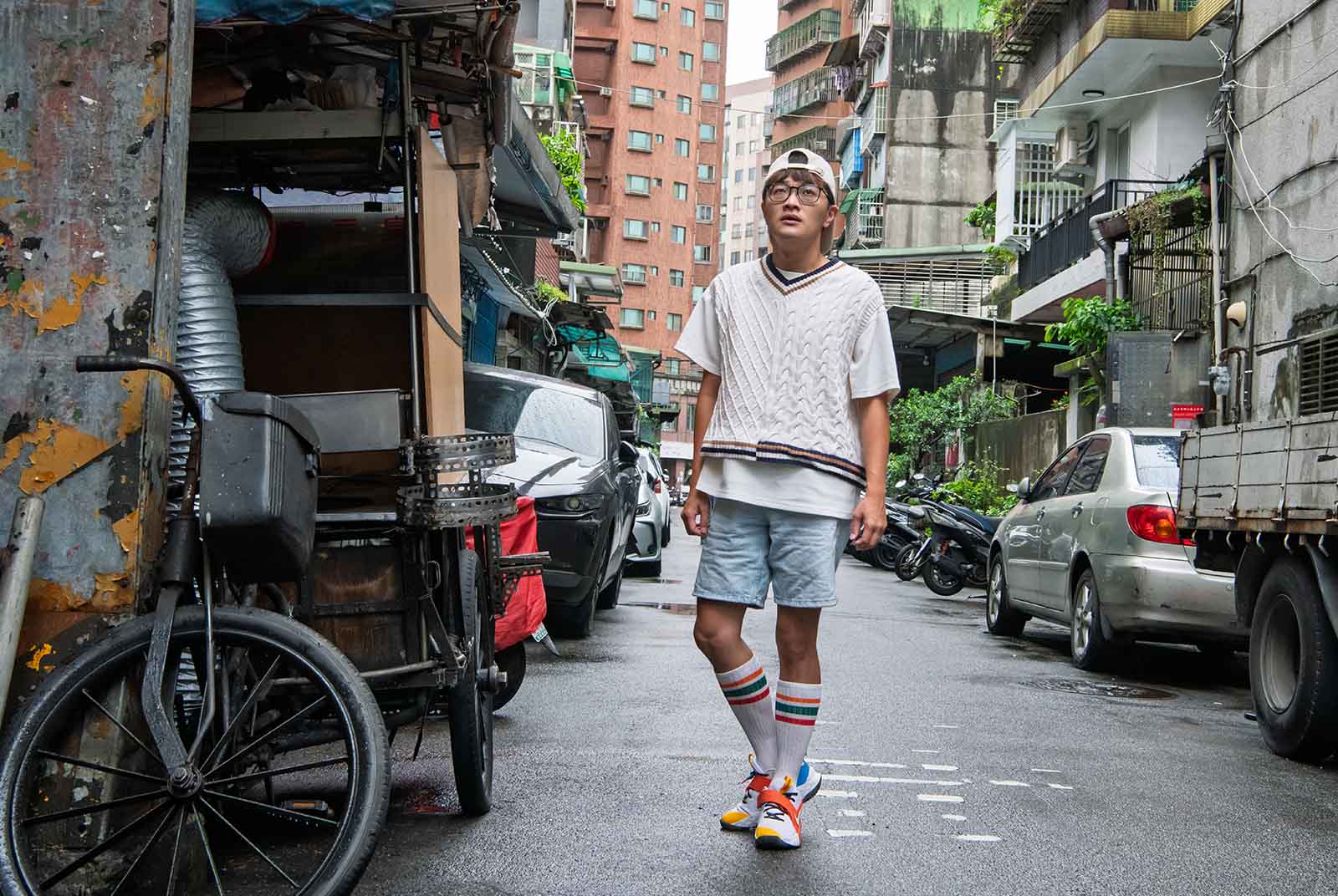 月薪5萬元沒房可租，租金補貼剝削白領青年？「政府就是逼你去買房子」