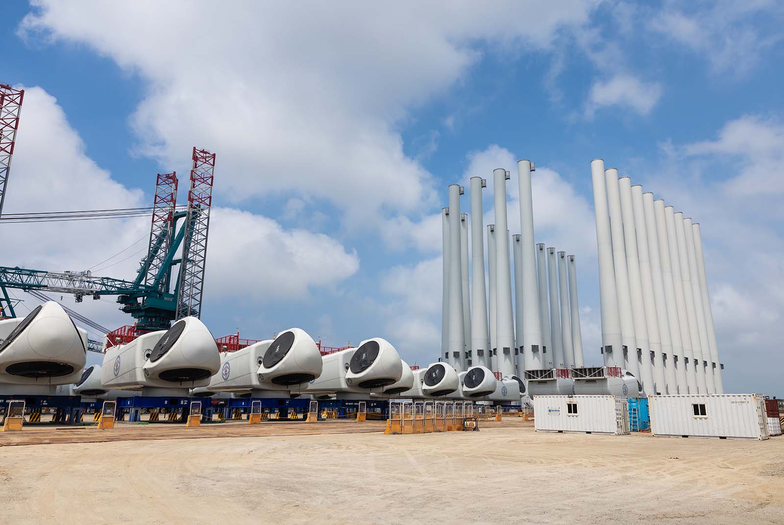 離岸風電-森崴能源-台電-郭台強-胡惠森-新冠疫情-俄烏戰爭-能源轉型-白海豚-綠電
