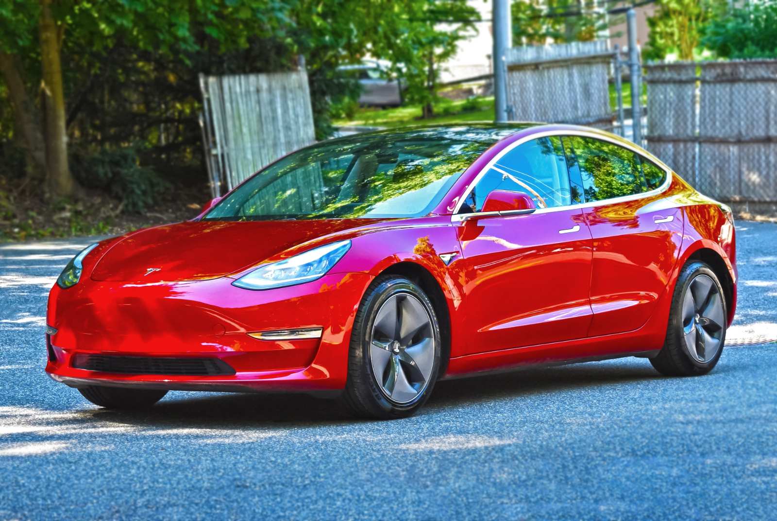 電動車-電動車電池-電池-特拉斯