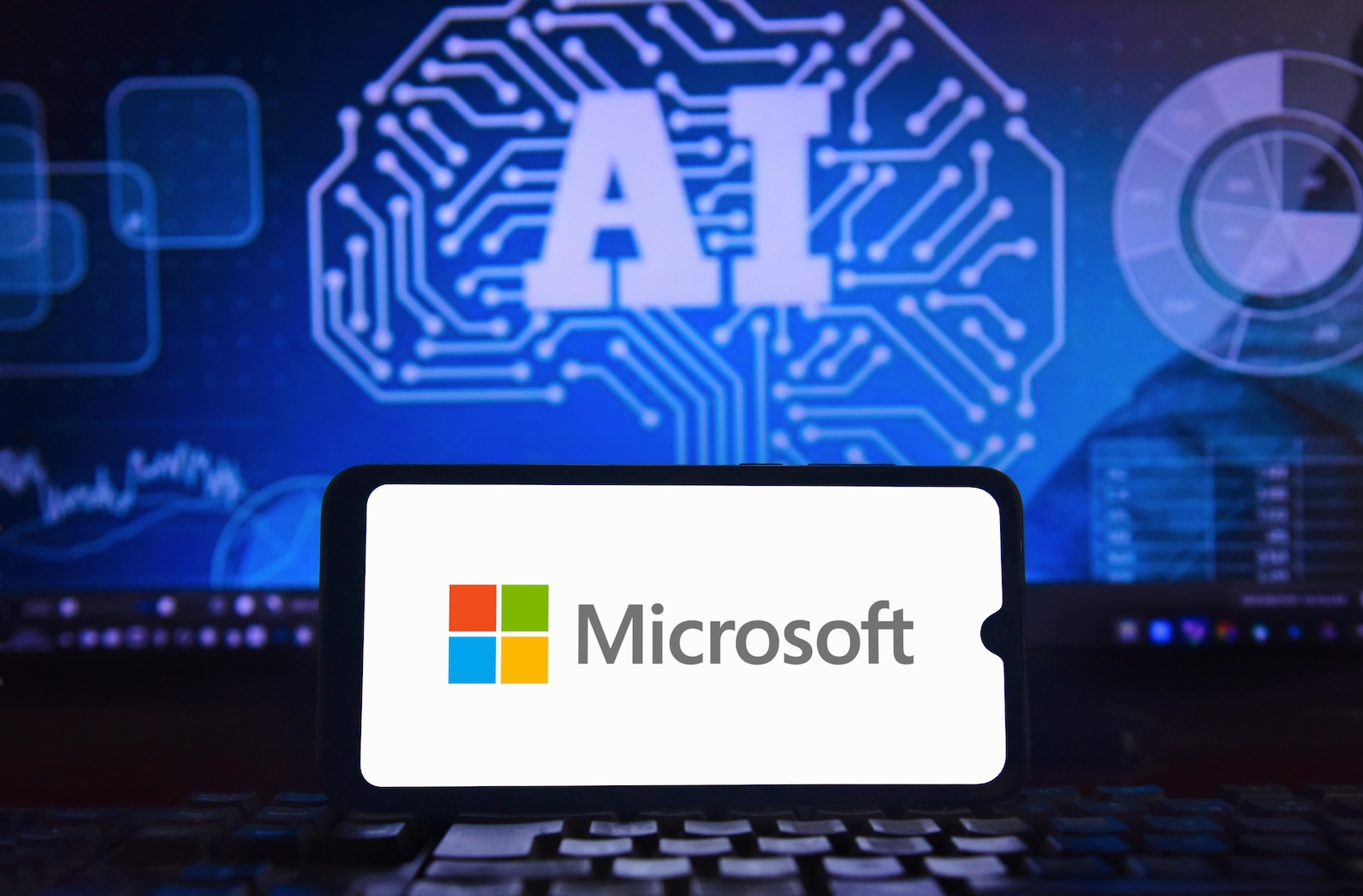 微軟-AI-自願離職-裁員-AI投資-資料中心