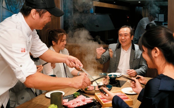 熱門影音2走過食安風暴危機 王品反敗為勝的革命路