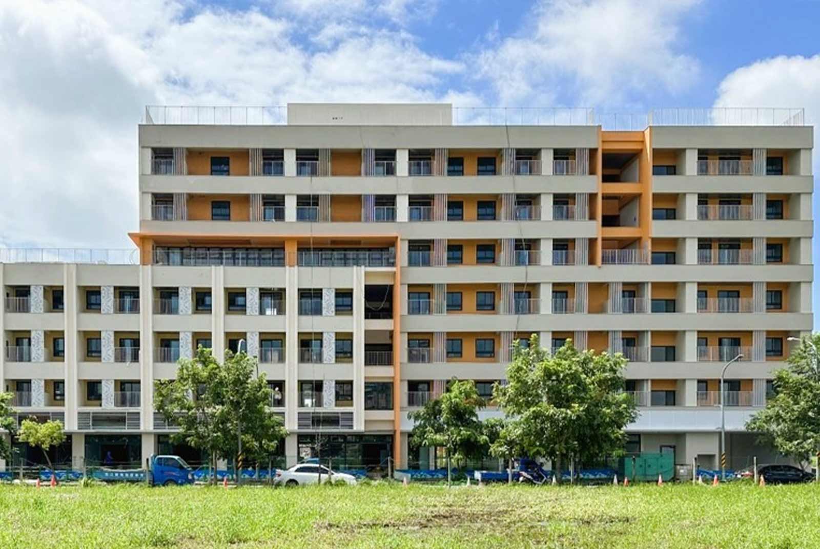 產業創新 嬰兒潮世代 銀髮宅 照顧機構 超高齡社會 住宿型機構 銀髮養生宅