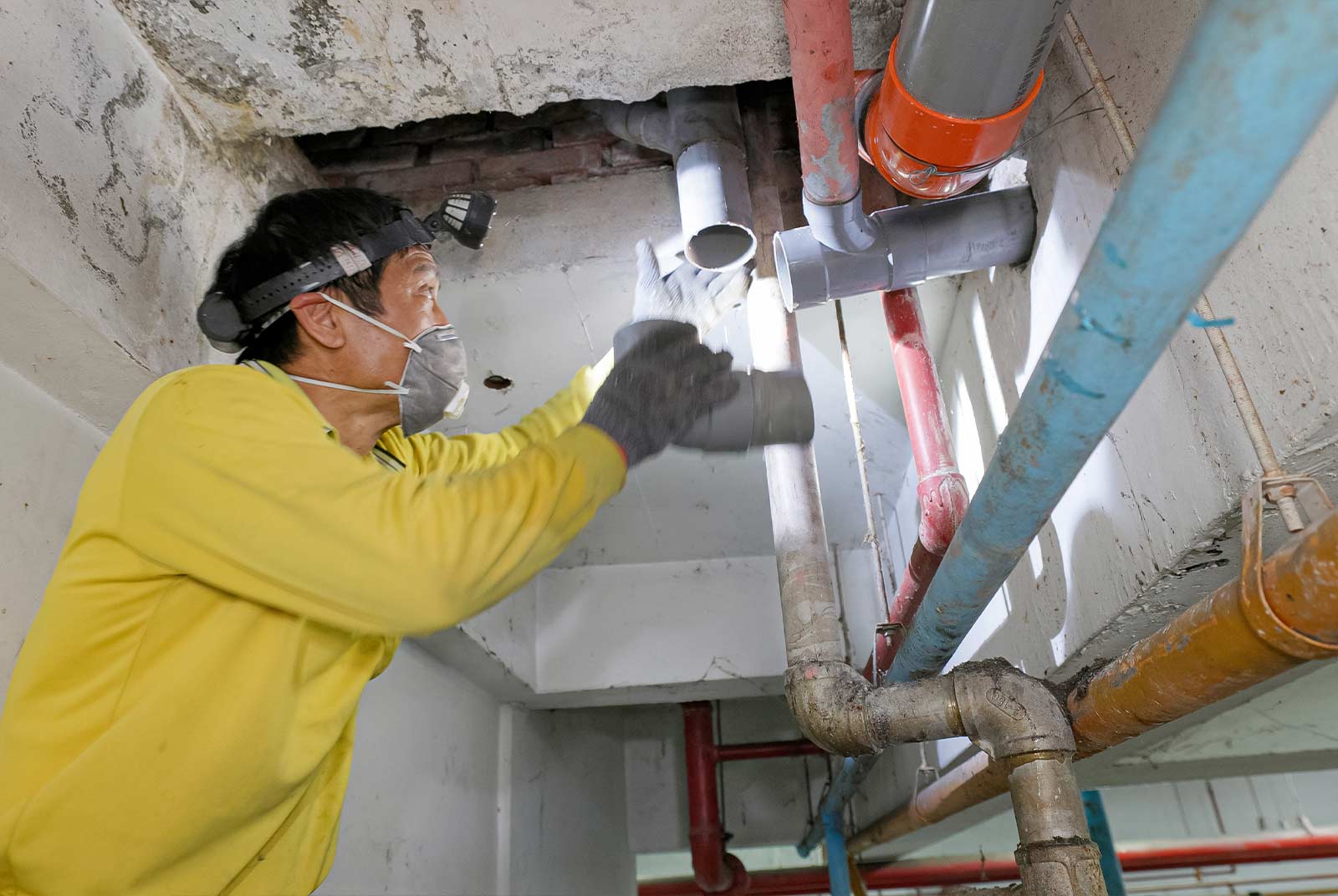 人力續航 水電爸爸 網紅 水電工人 YouTube 黃爸 黑手