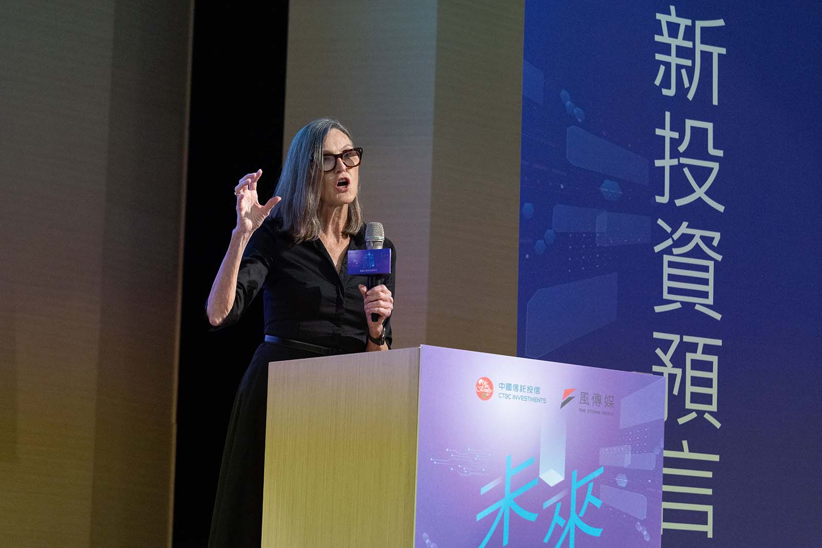 伍德-ARK創新主動式ET-方舟基金-女股神