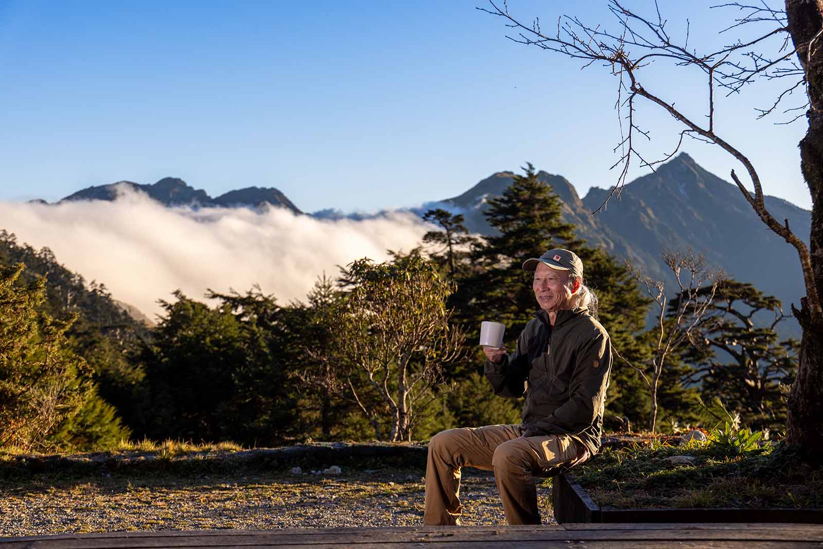 天池山莊-登山-山屋-錢煥欽