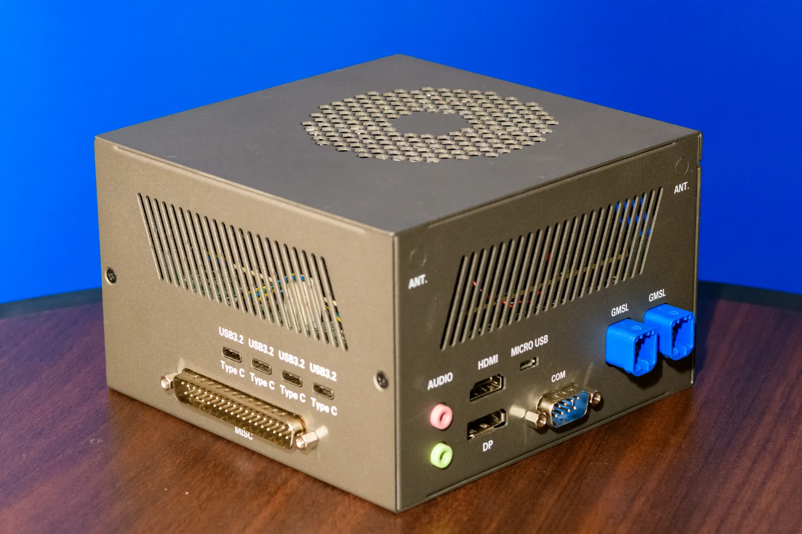 英特爾-Intel-AI機器人