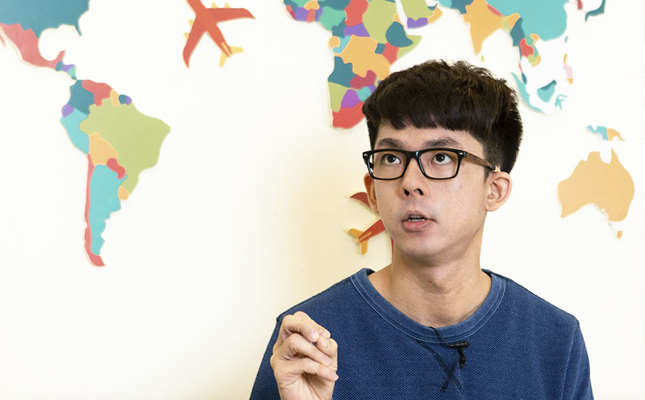 百萬訂閱知識型YouTuber　阿滴：不要害怕失敗 全世界都會幫你學｜Off學｜天下雜誌video