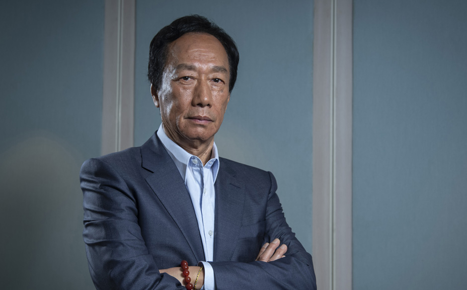 兩岸什麼關係？ 郭台銘：我不會講九二共識 除非加上「一中各表」｜主題特展｜天下雜誌video