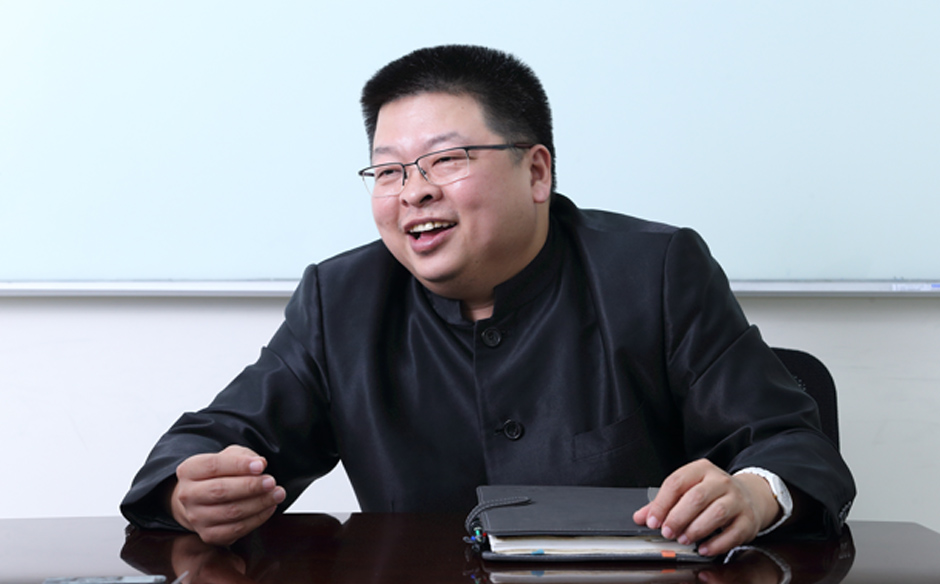 挑戰不是接班是共治學做「有血緣的專業經理人」｜主題特展｜天下雜誌video