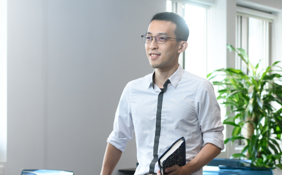 【決策者·聽天下】捨台積高薪，轉職說書　Podcaster瓦基的麵包與夢想兼得之術 feat. 瓦基｜教育｜天下雜誌video