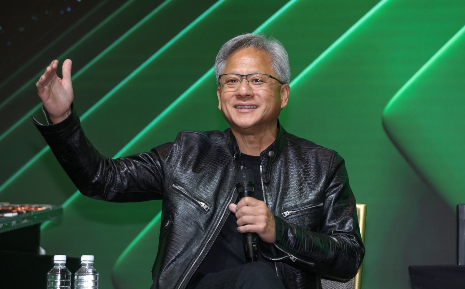 黃仁勳的算盤　輝達Omniverse 是什麼？．天下雜誌x TVBS 午間FOCUS全球新聞｜政經趨勢｜天下雜誌video