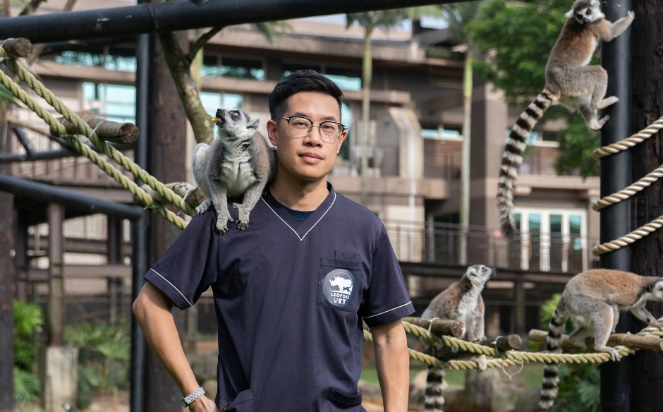 【天下44週年特別報導】包辦犀牛老虎生老病死，動物園獸醫師吳炫毅：照護動物要用100%的心力｜新職人精神・幫台灣升級的人｜主題特展｜天下雜誌video
